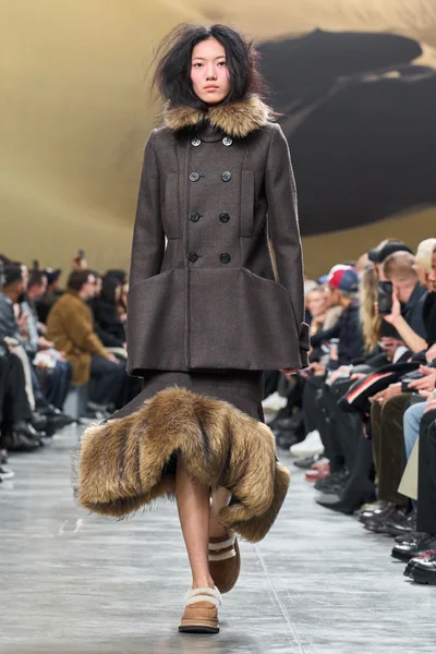 Look 8